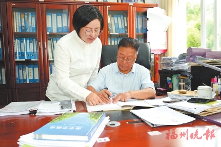 林占熺：欠外孙女“一天的陪伴”