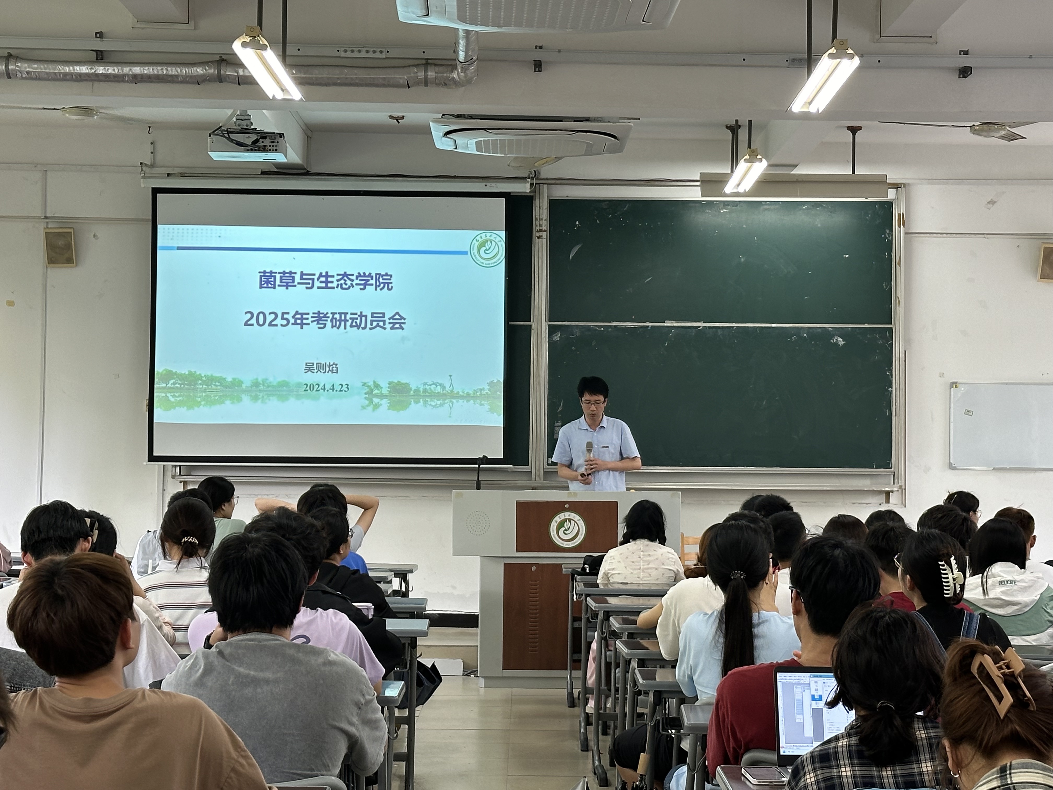 f72686cec8048f98c4c9eaf08293a3a4.jpg f72686cec8048f98c4c9eaf08293a3a4.jpg